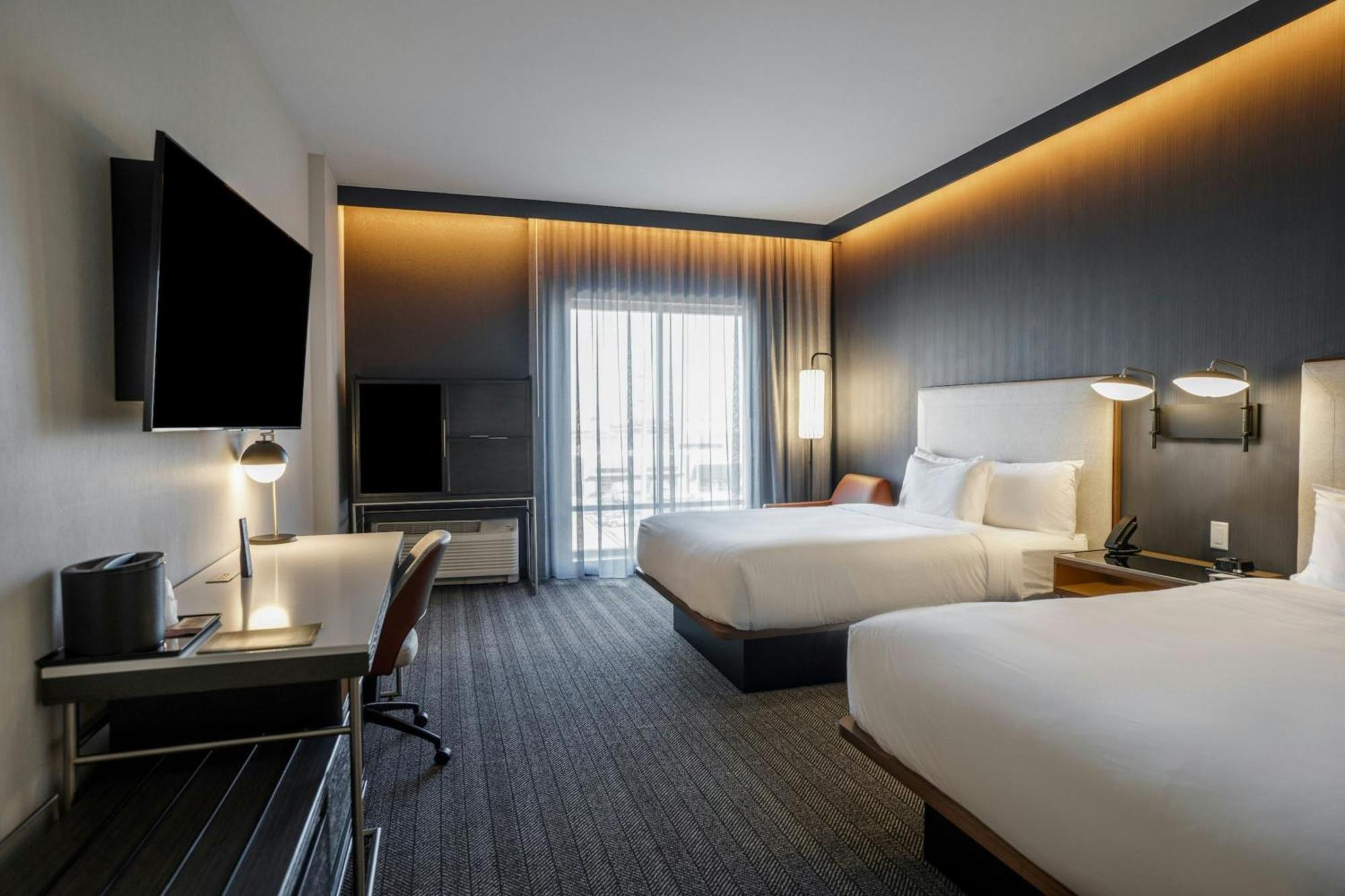Courtyard By Marriott Indianapolis フィッシャーズ エクステリア 写真